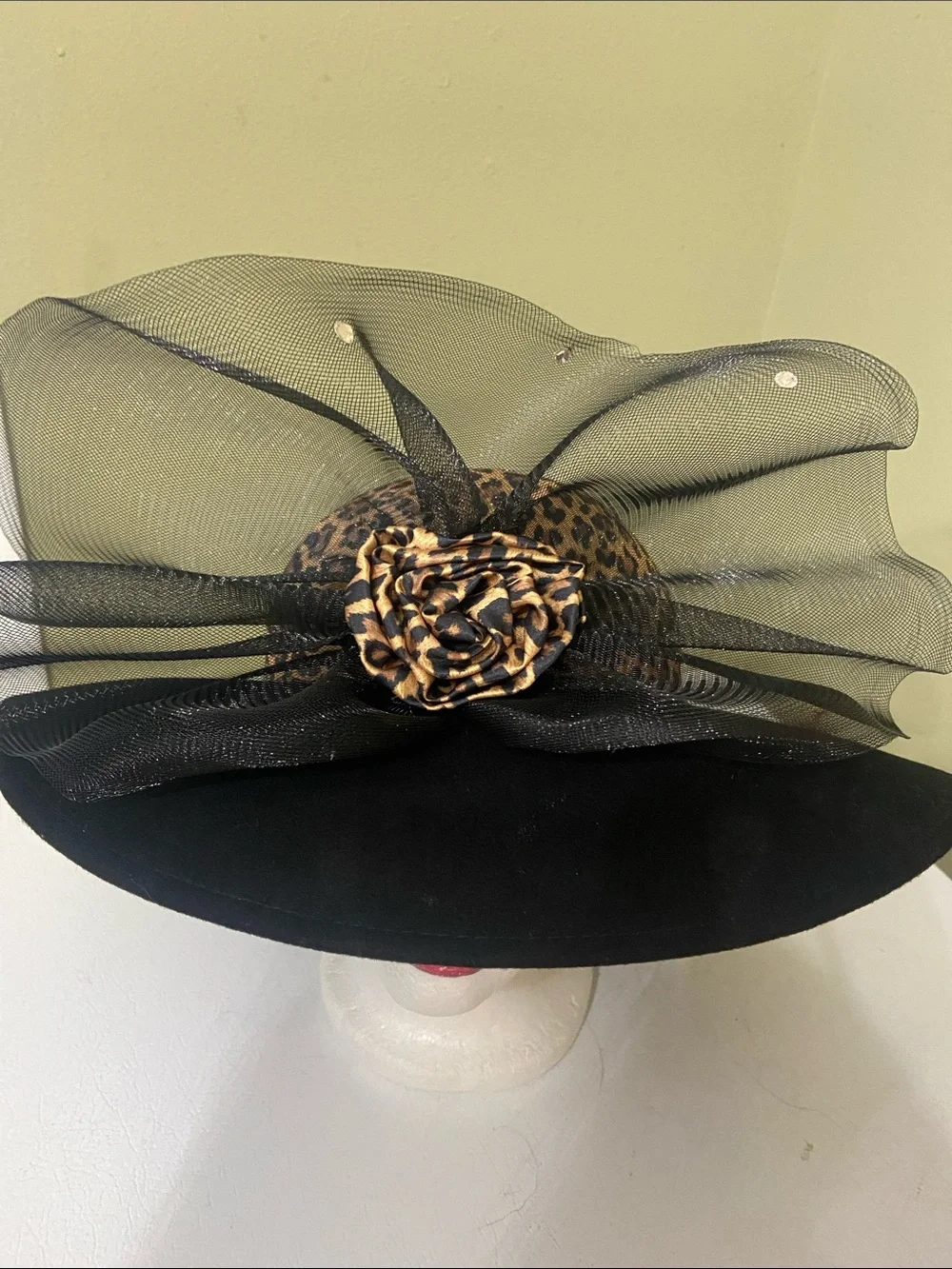 Really Cute Dress Hat / Church Hat